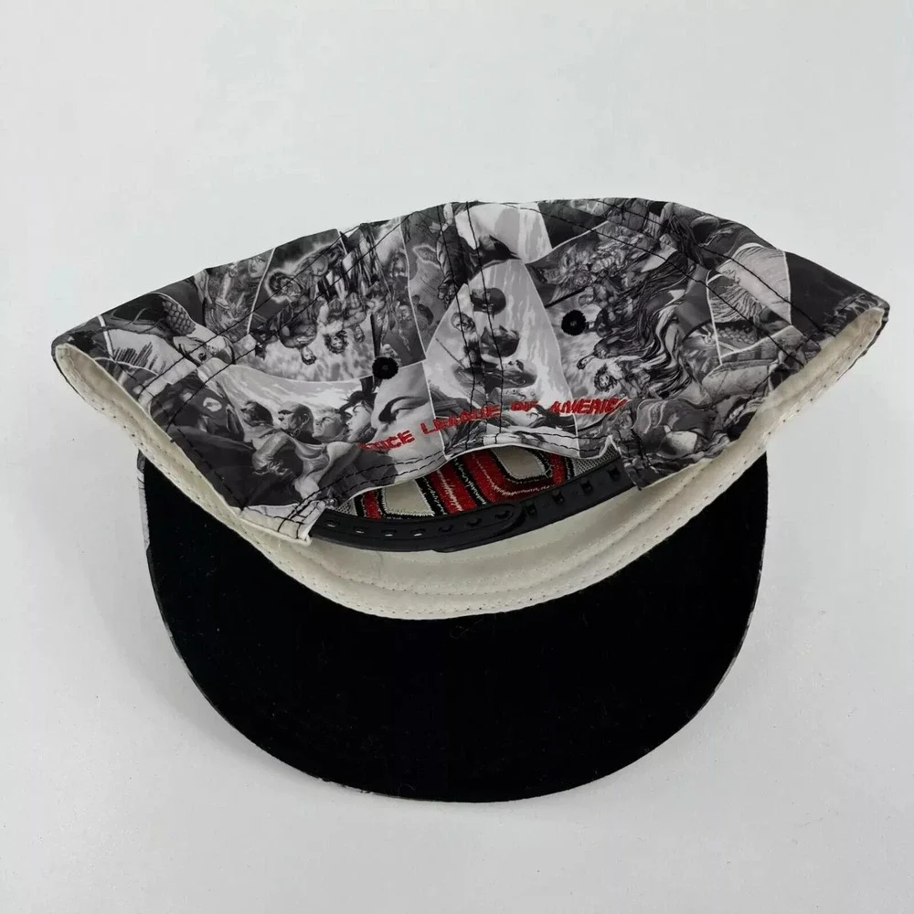 Kids Justice League Comic Print Snapback Hat Black White Red Logo DC Comics Cap